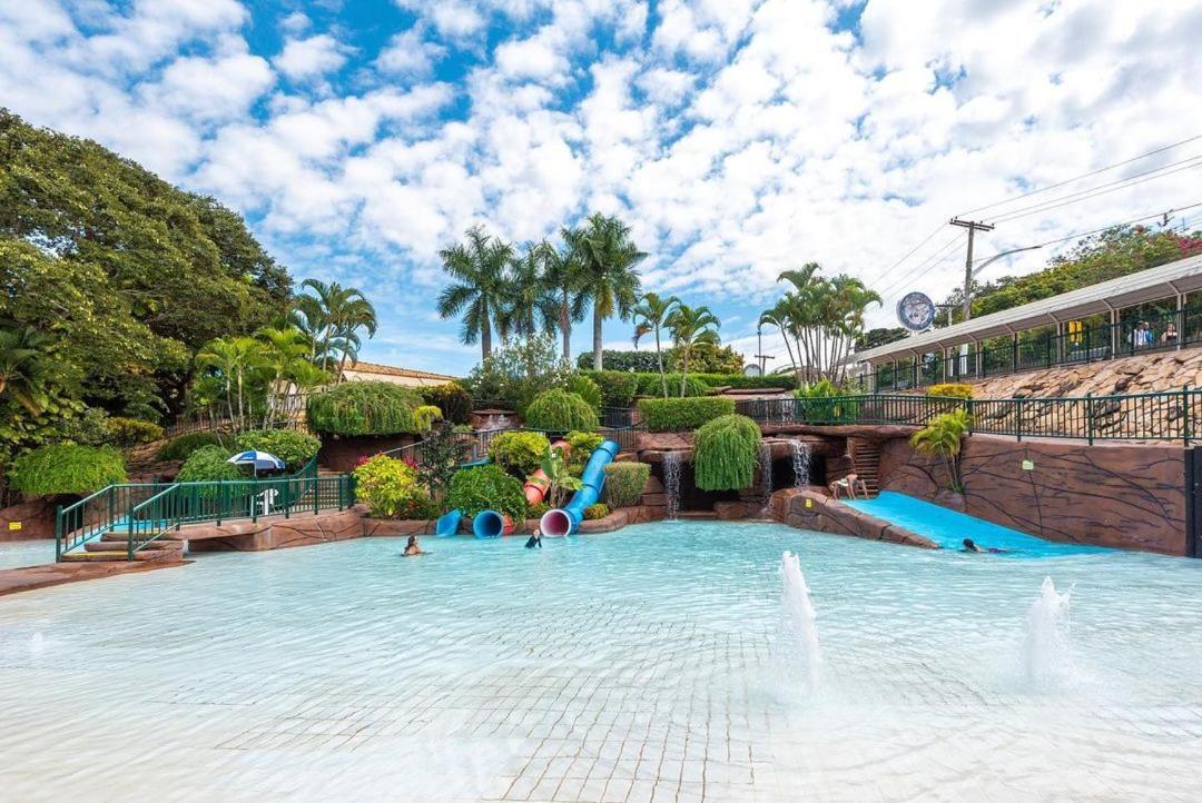 Hotel Spazzio Diroma Cafe Da Manha E Acesso Ao Acqua Park Caldas Novas Exterior foto